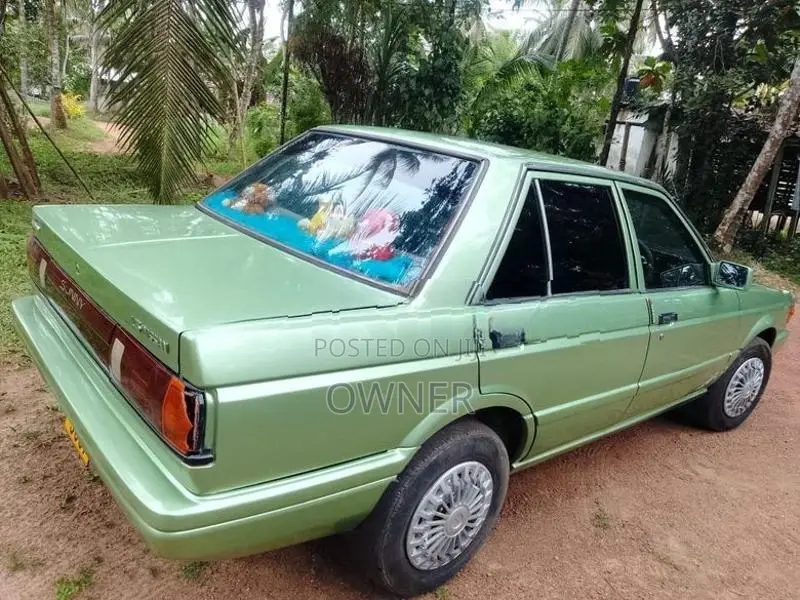 Nissan Sunny 1989