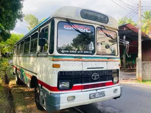 Tata 1313 2005