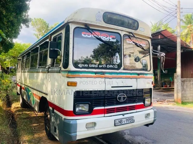 Tata 1313 2005