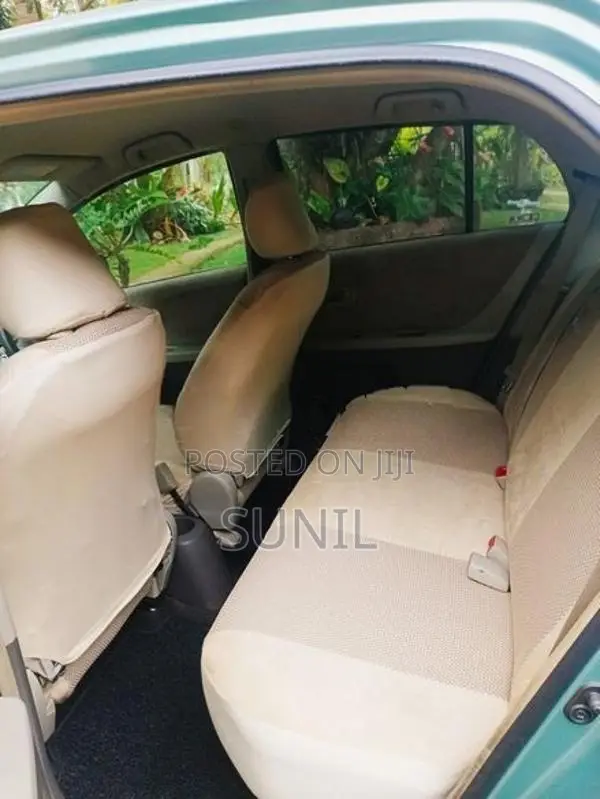 Toyota Vitz 2007