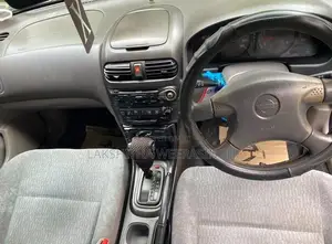 Nissan Sunny Super Saloon 2001