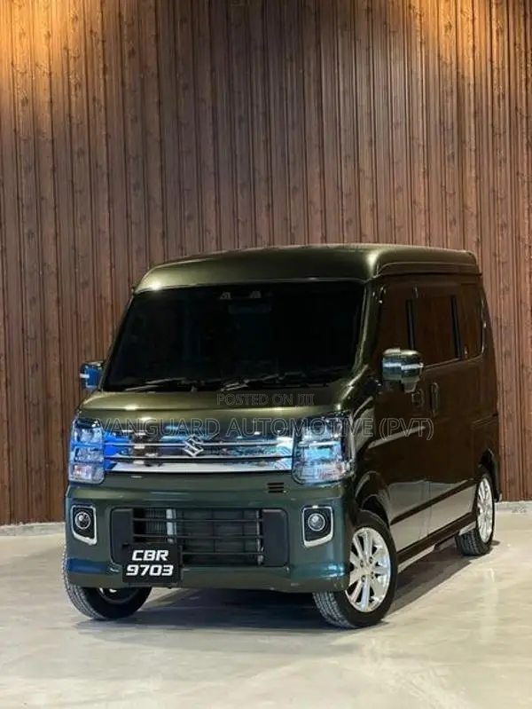 Suzuki Every 2025