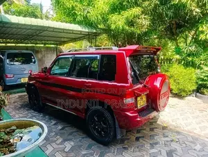 Mitsubishi Pajero 2000