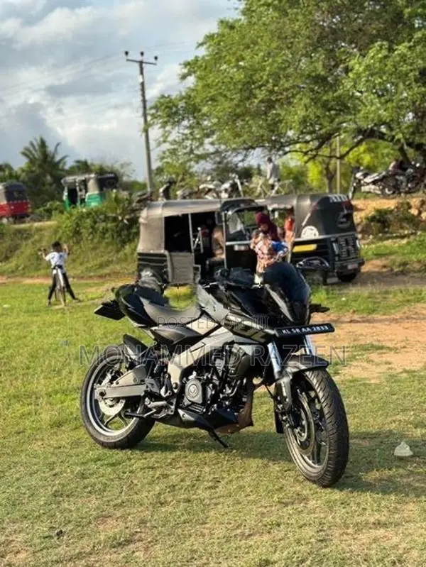Bajaj Pulsar NS200 2026