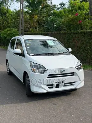 Daihatsu Mira ES X SA3 2024