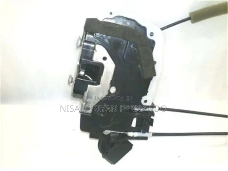 Nissan X Trail NT31 Door Lock Actuator