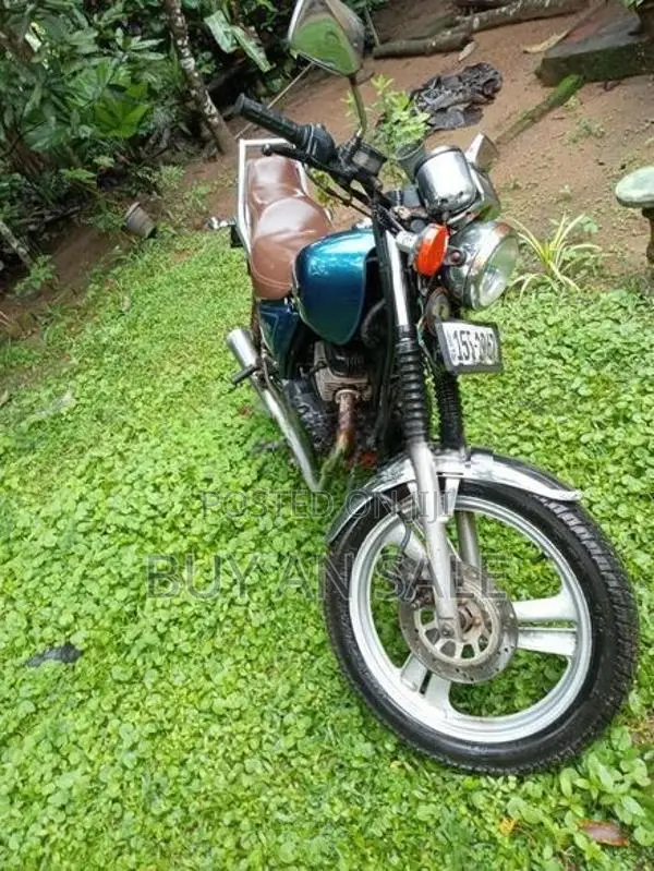 Honda Castom CBX 125 2000