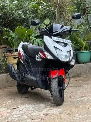 Yamaha Ray ZR 2018