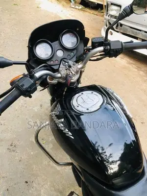Bajaj Pulsar 150 2006