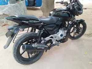 Bajaj Pulsar 180 2012
