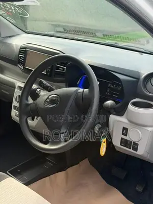 Daihatsu Mira ES X SA3 2024