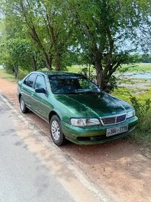 Nissan Sunny Trim 1998