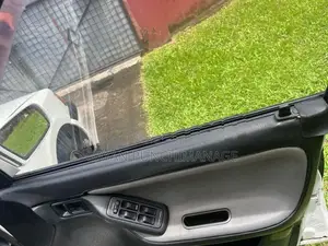 Mazda Familia 1994
