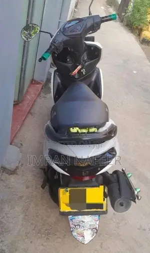 Yamaha Ray ZR 2010