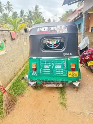 Bajaj RE 2008