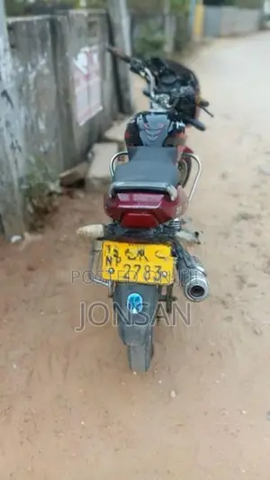 Bajaj Pulsar 150 2004