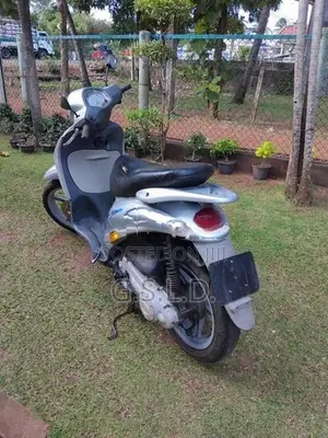 Piaggio Liberty 2000