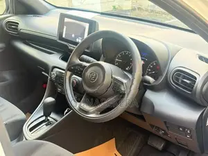 Toyota Yaris X Safety 2024