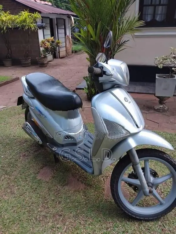 Piaggio Liberty 2000