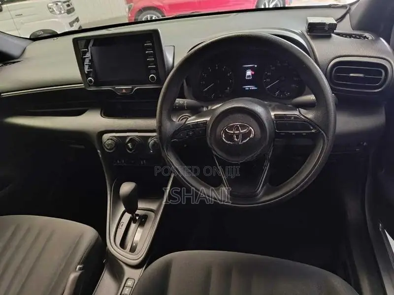 Toyota Yaris 2023