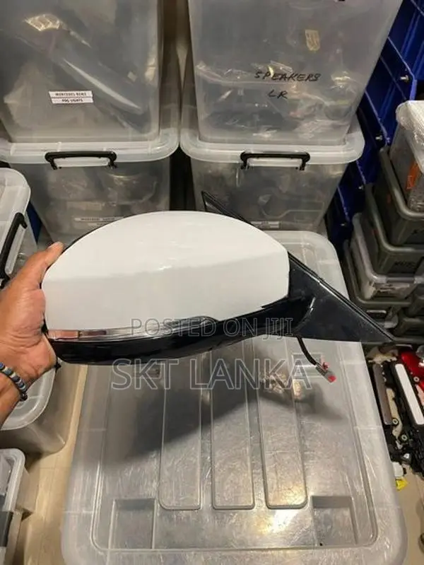 Range Rover Sport 2019 Driver Mirror White L494 Vogue