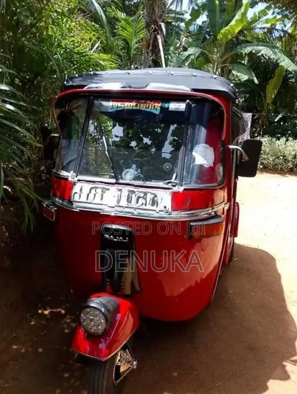 Bajaj RE 2009