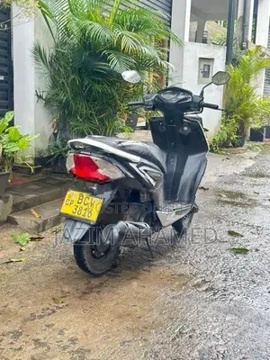 Honda Dio 2015