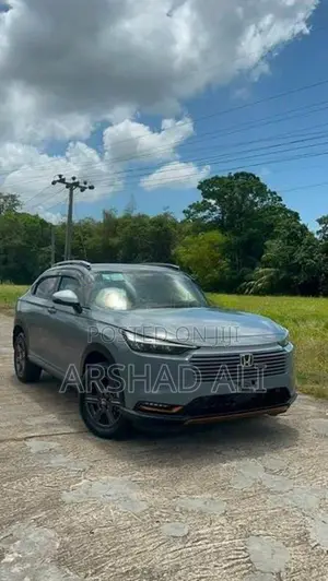 Honda Vezel X Hunt 2024