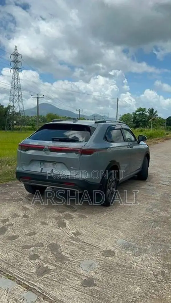 Honda Vezel X Hunt 2024