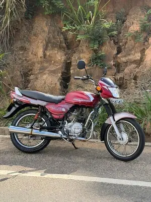 Bajaj CT100 2011