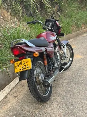 Bajaj CT100 2011