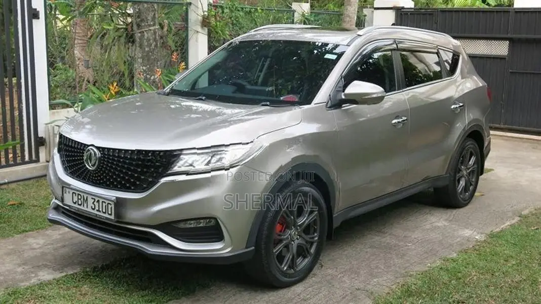 DFSK Glory i auto 7 seater 2023