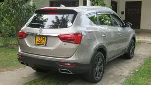 DFSK Glory i auto 7 seater 2023