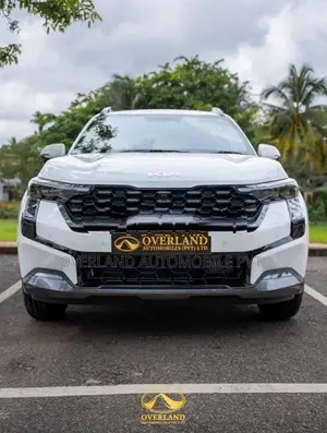 Kia Sonet GTX+ | GT Line White 2026