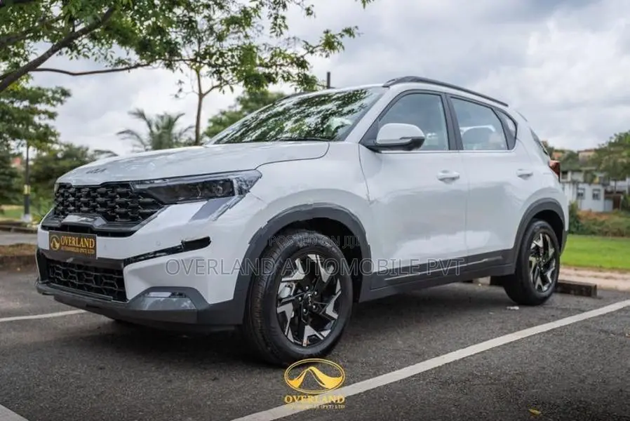 Kia Sonet GTX+ | GT Line White 2026