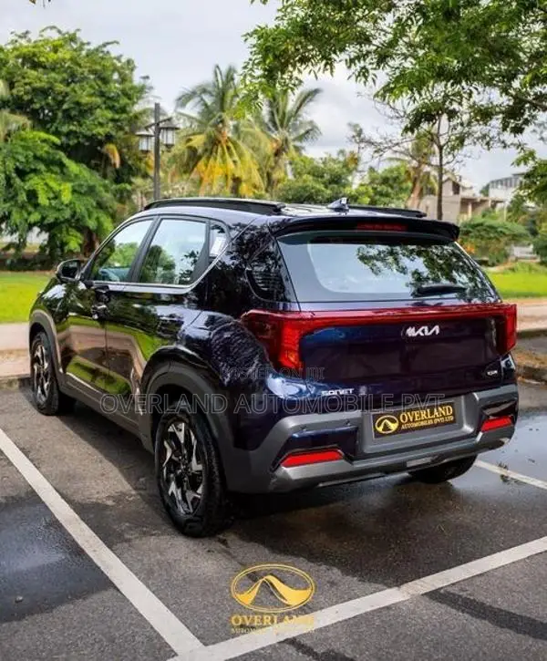 Kia Sonet GTX+ | GT Line Blue 2026