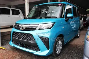 Toyota Roomy 2025