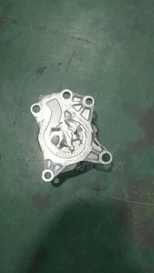 Toyota Vitz KSP90 Water pump