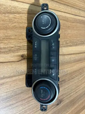 Nissan G11 Bluebird Sylphy Touch AC Panel