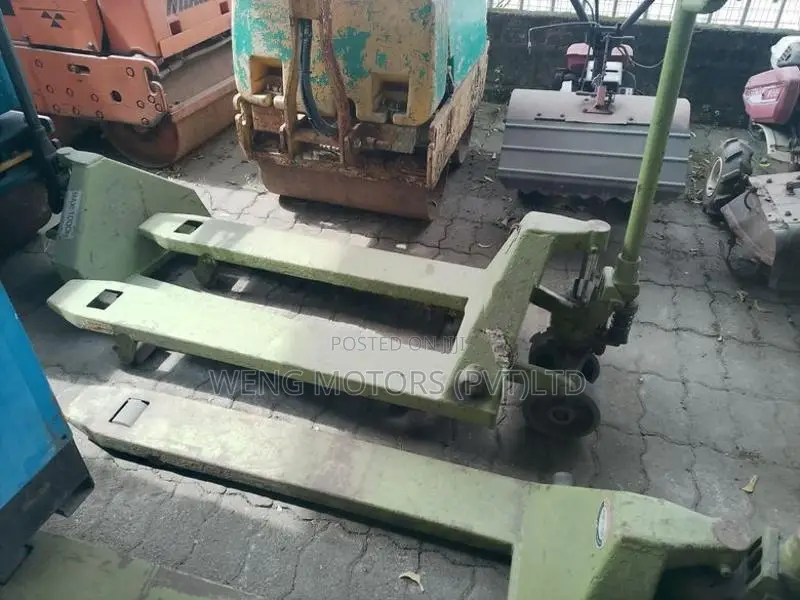 Pallet jack