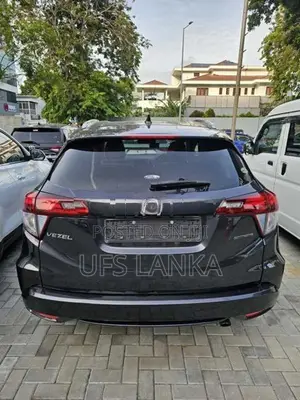 Honda Vezel z hybrid 2015