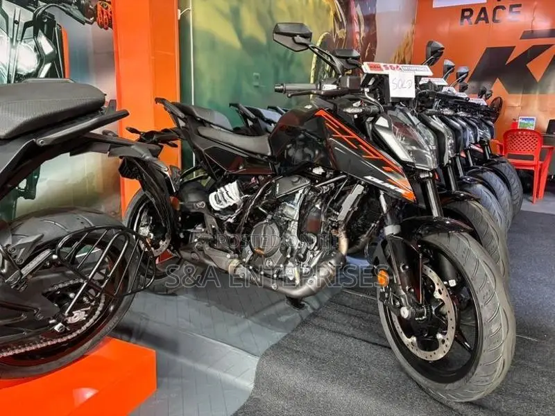 KTM Duke 250 Bajaj 2026