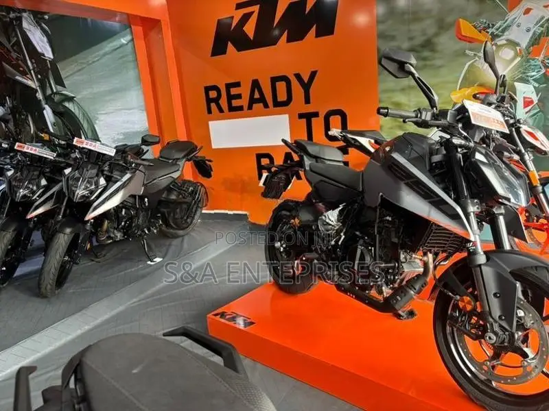 KTM Duke 250 Bajaj 2026