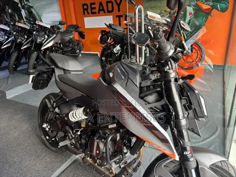 KTM Duke 250 Bajaj 2026
