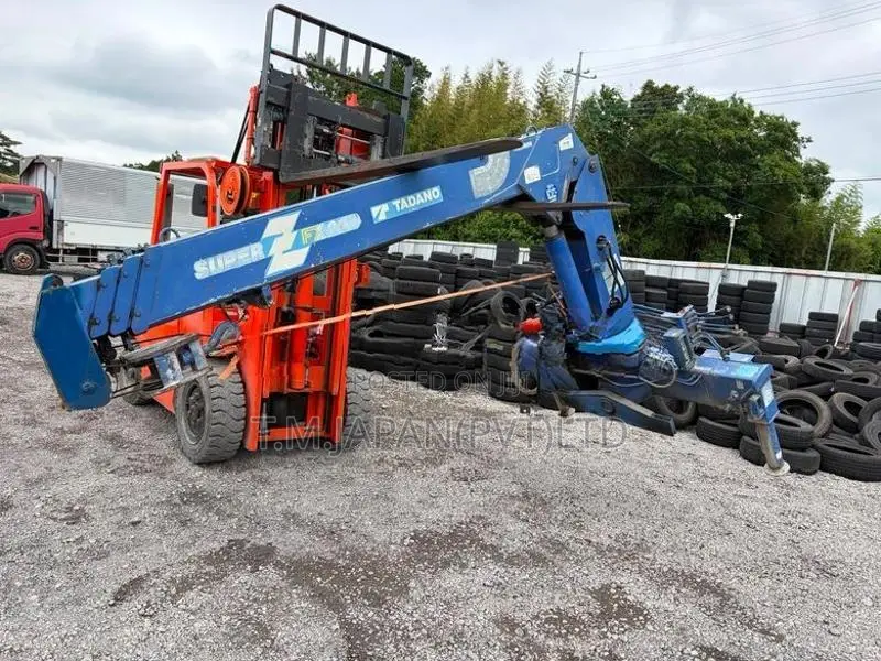Tadano Super Z FX Boom 2.60 Ton 4 Steps. Remote Control