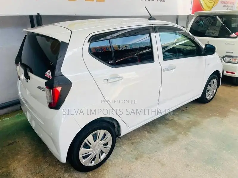 Daihatsu Mira 2025