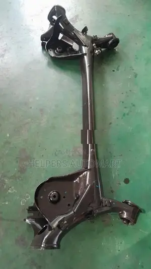 Honda Vezel RU3 Rear Axel bar