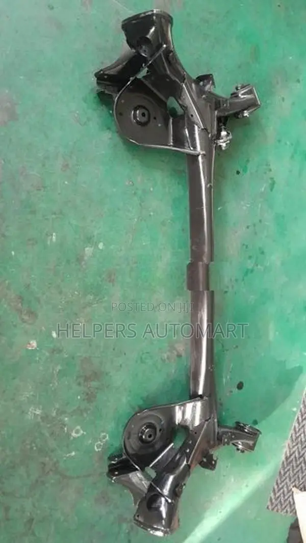 Honda Vezel RU3 Rear Axel bar