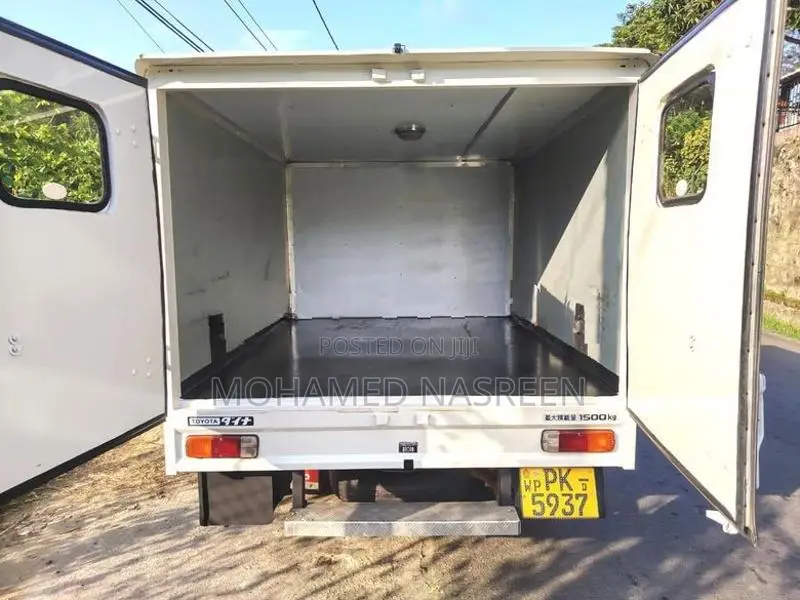 Toyota Dyna Crewcab Dual Purpose 2018