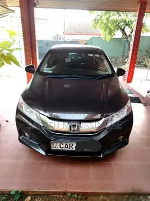 Honda Grace 2014